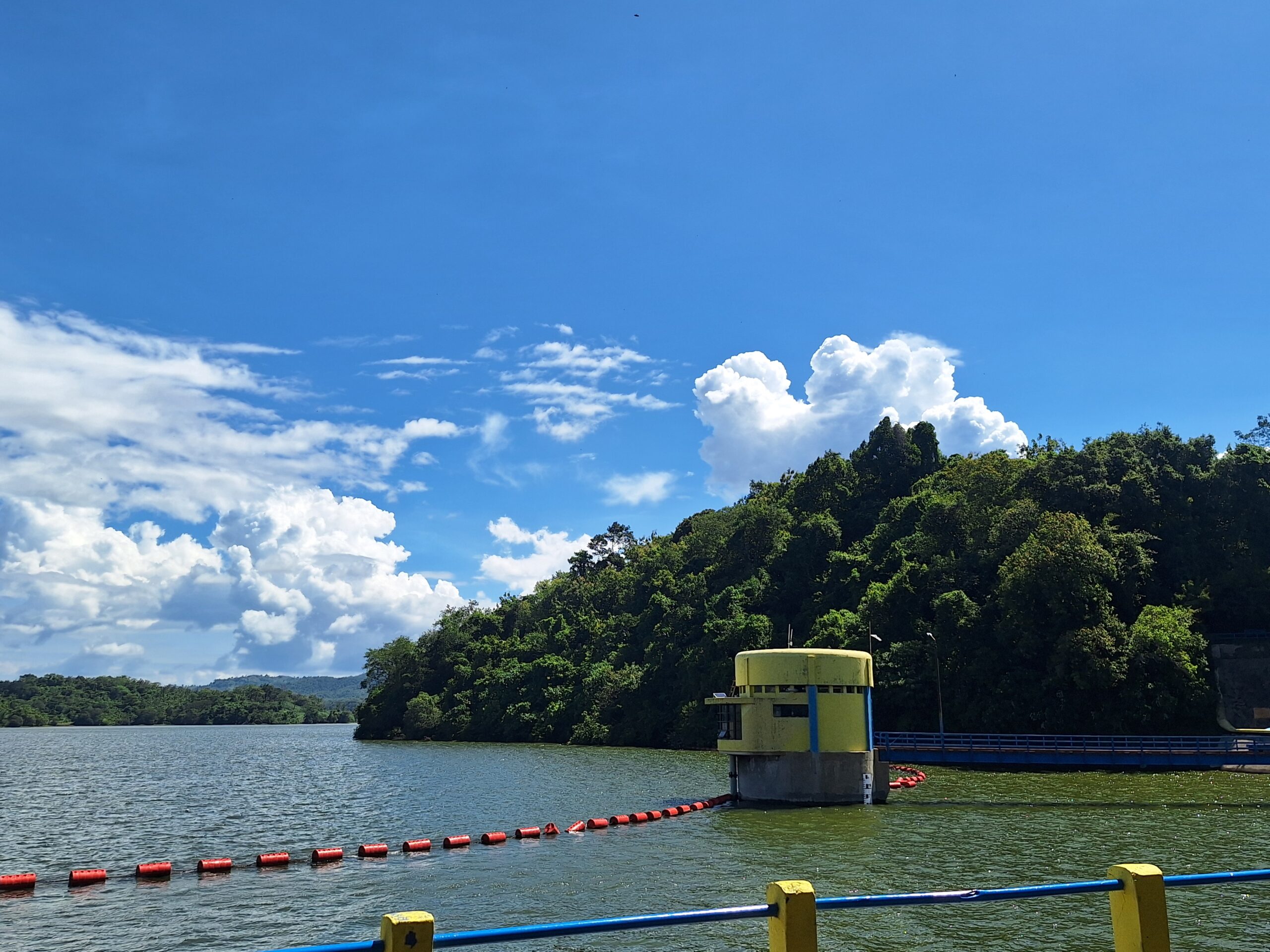 Pesona Danau Beton Pertama Indonesia Di Kaki Gunung Pandan