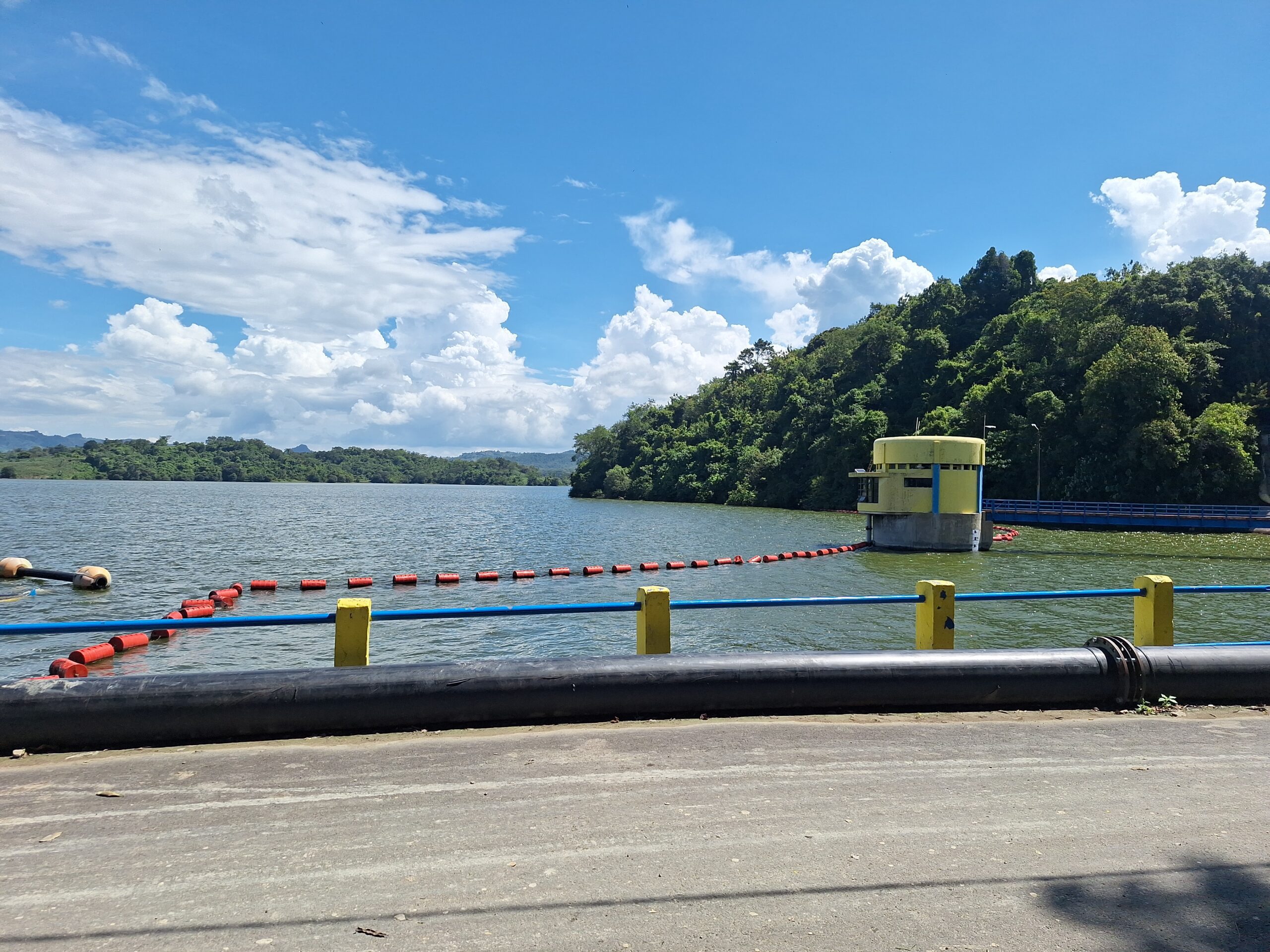 Pesona Danau Beton Pertama Indonesia Di Kaki Gunung Pandan